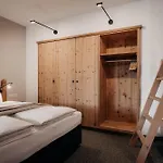 Alpenappartements Cristall *