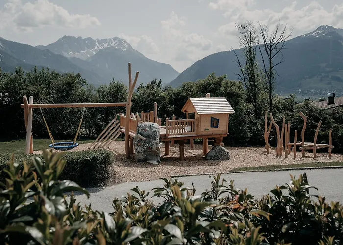 Alpenappartements Cristall * Ehrwald